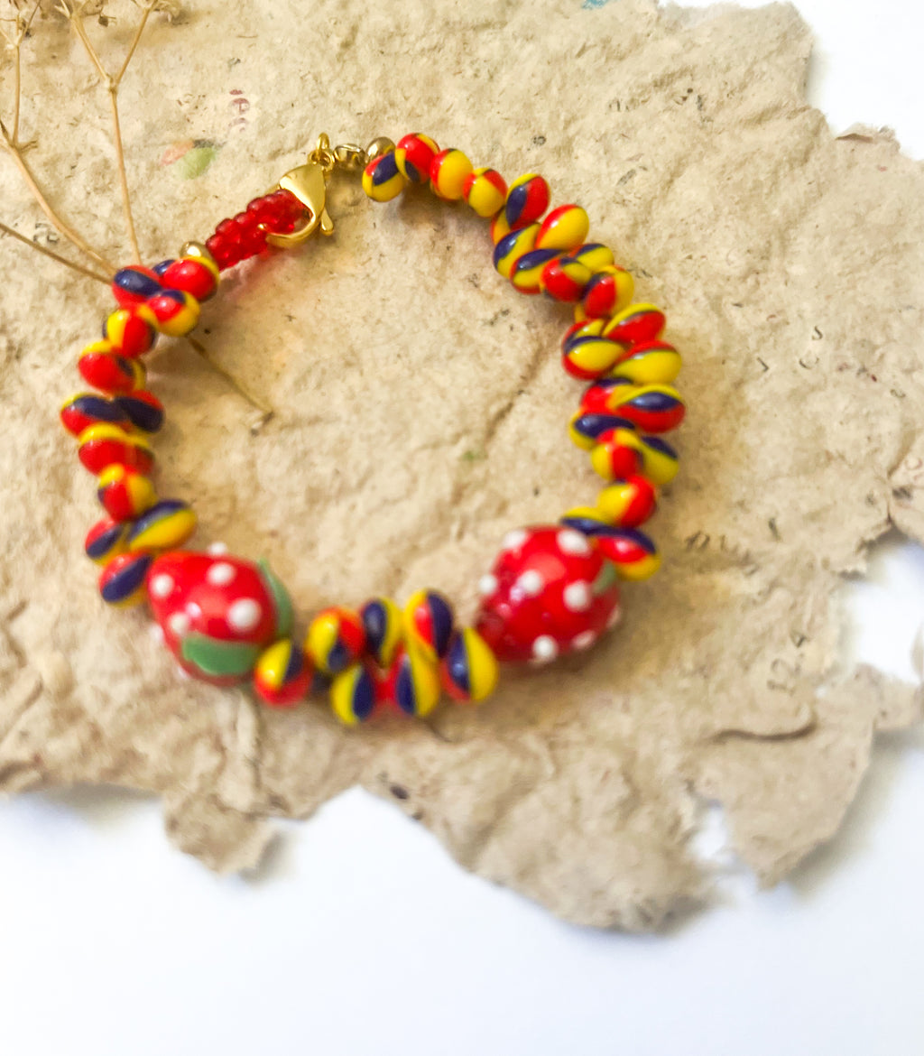 Strawberry Trio Color Bracelet - The Ugly Cactus 